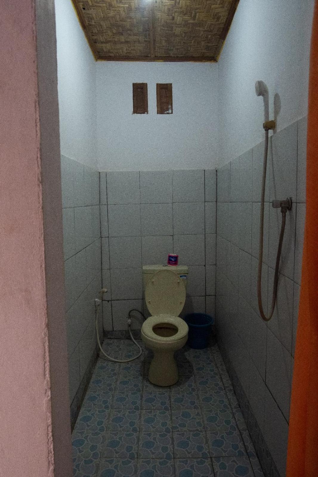 Ramdan Homestay Kuta  Екстер'єр фото
