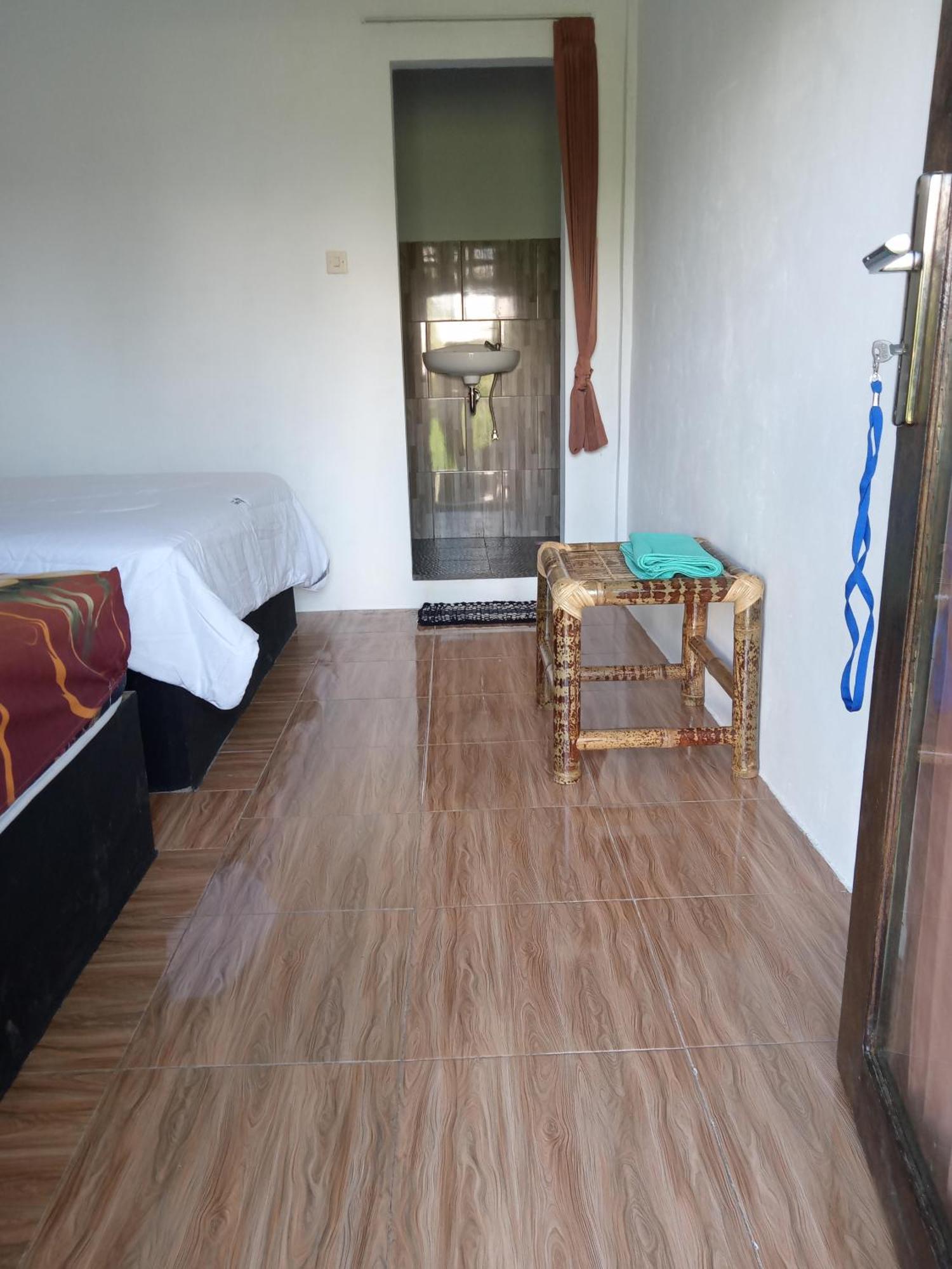 Ramdan Homestay Kuta  Екстер'єр фото