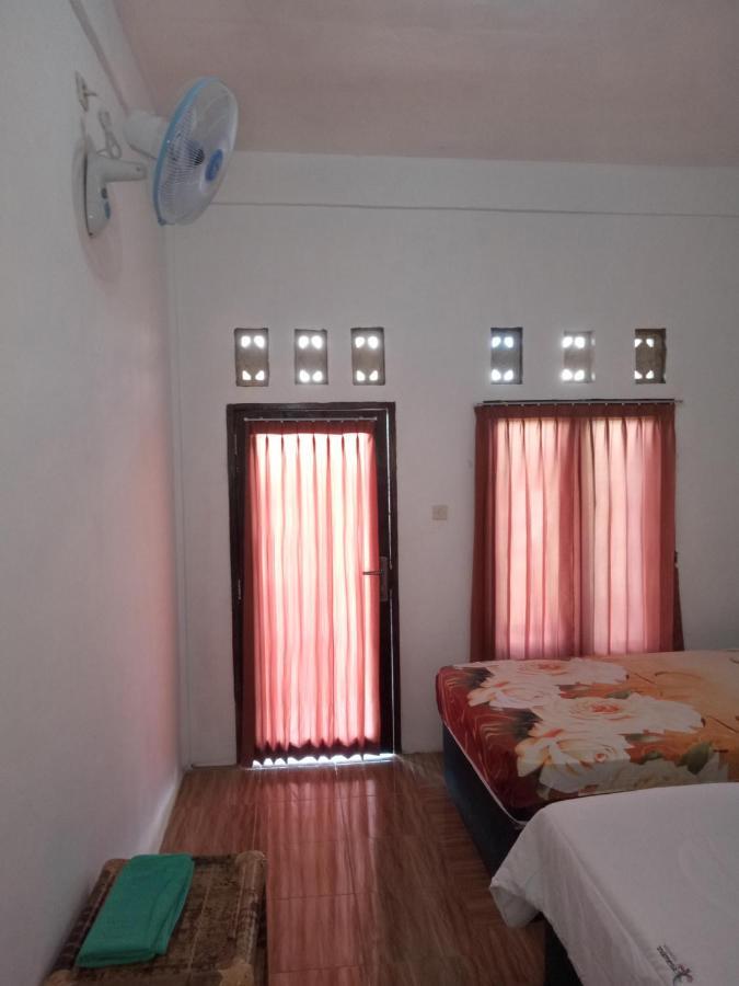 Ramdan Homestay Kuta  Екстер'єр фото